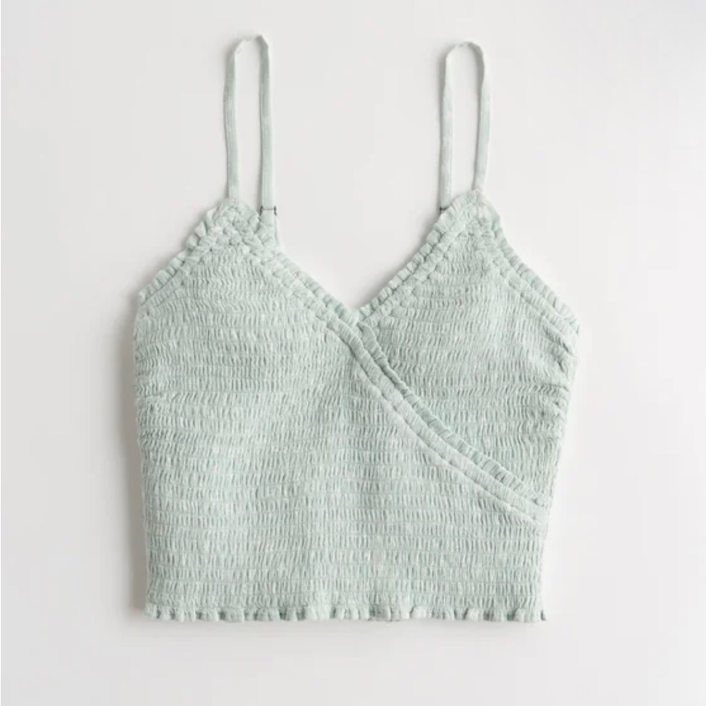 hollister mint green floral smocked cropped cami top - Picture 2 of 4